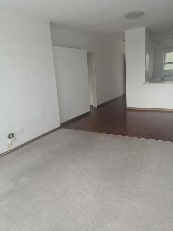 2 Bedroom Property for Sale in Bergvliet Western Cape